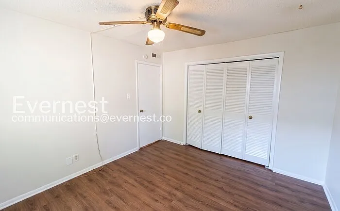 1845 Stonehenge Dr — Photo 7