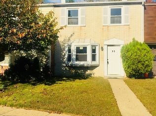 19 Roxburn Pl, Willingboro, NJ 08046