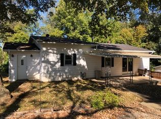 301 Cedar St, Central City, KY 42330