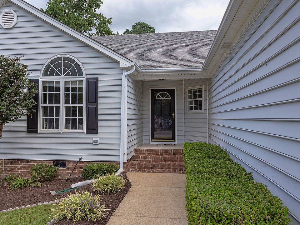 2nd image of 5105 Oxley Pl