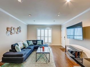 1800 Stoney Brook Dr APT 102, Houston, TX 77063