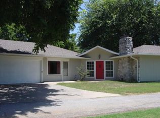 106 Chippewa Cv, Lake Kiowa, TX 76240