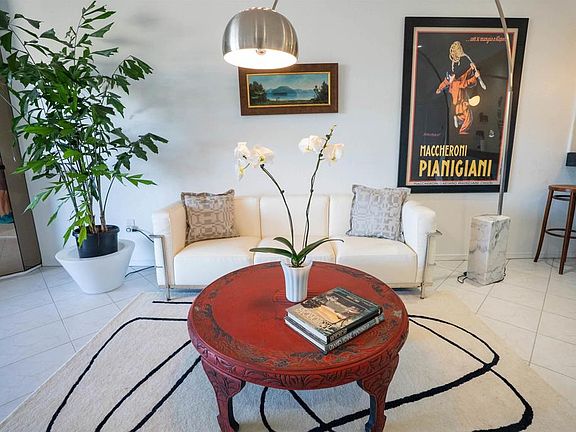 3rd image of 3098 Rue D'orleans #311
