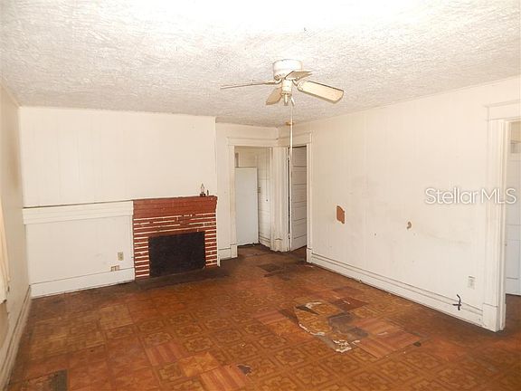 5th image of 331 S 2nd St