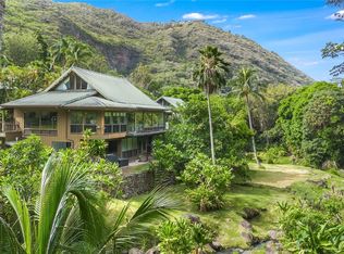 2558 Makaulii Pl, Honolulu, HI 96816