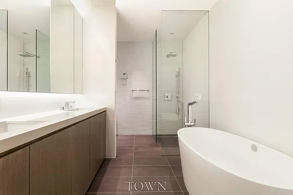 Rented by Town Residential | media 29