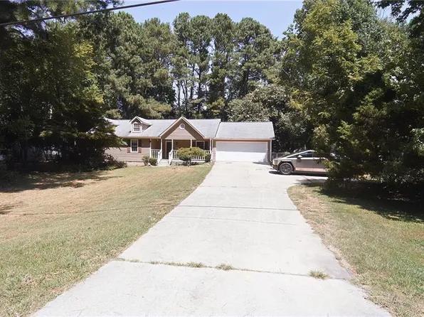 3676 Lenora Church Rd, Snellville, GA 30039