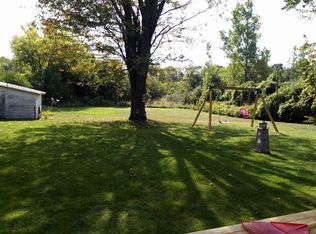 1031 W Pine River Rd, Breckenridge, MI 48615