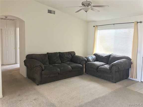 3rd image of 2433 E Wildflower Dr