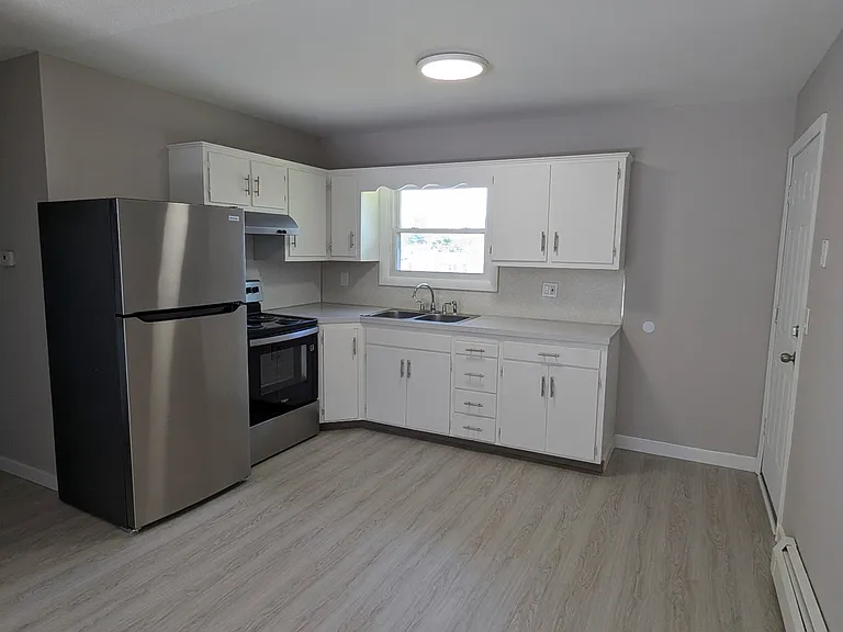 160 Jersey St #2 — Photo 3