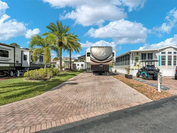 2427 Citrus Tree Rd, Clermont, FL 34714
