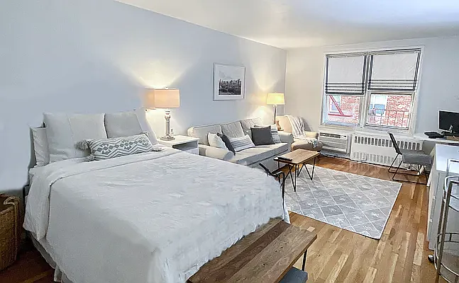 Rented by Compass | media 2