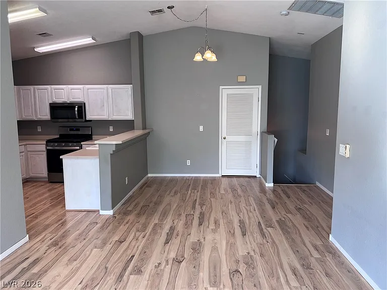 1606 Lefty Garcia Way — Photo 5