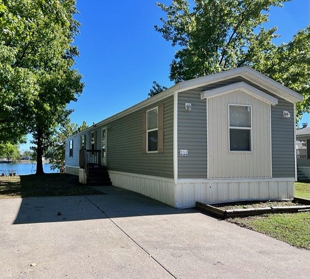 1st image of 214 Osprey Dr