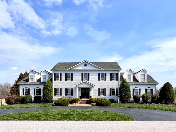 53 Talbott Dr, Bowling Green, KY 42103