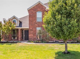 160 Devonshire Dr, Waxahachie, TX 75167