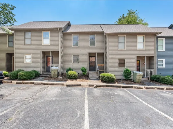 343 Old Greenville Hwy APT 10, Clemson, SC 29631