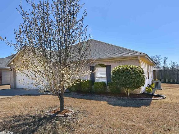2nd image of 9913 Merlot Ln