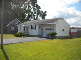 107 Valentine Dr, North Syracuse, NY 13212