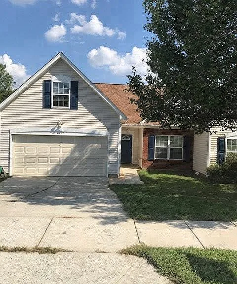2925 Brahman Meadows Ln — Photo 1