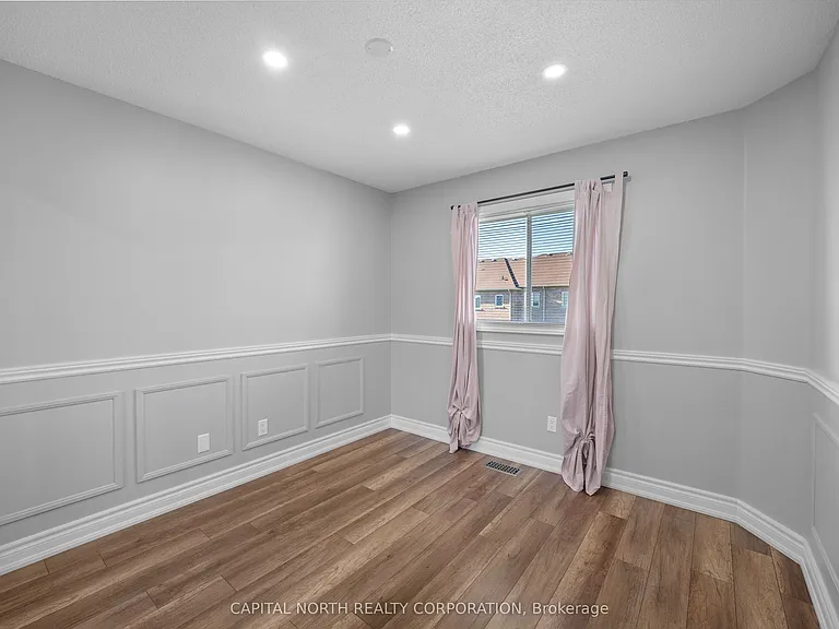 86 Breeze Dr — Photo 21