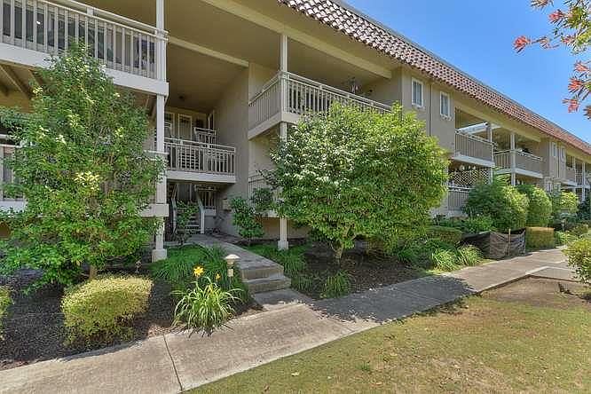 1st image of 2739 Mauricia Ave #A