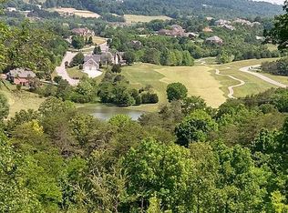 435 Woodlake Blvd, Tazewell, TN 37879