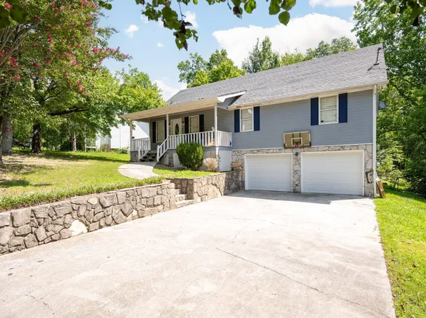 508 Cambridge Dr, Rocky Face, GA 30740