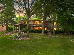 451 Reflection Rd, Apple Valley, MN 55124