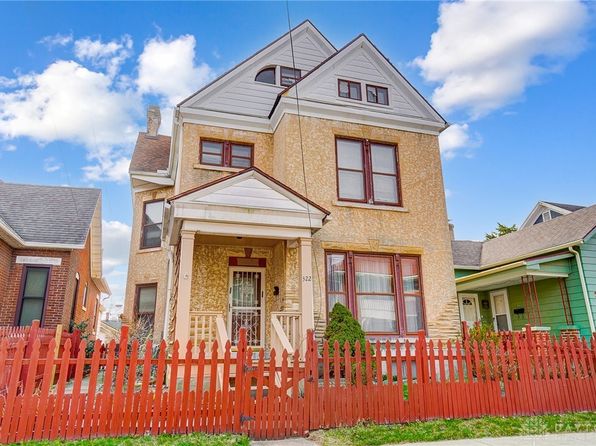 322 Hickory St, Dayton, OH 45410