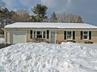 19 Drewsen Dr, Northampton, MA 01062