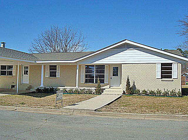 1st image of 309 Hill Road