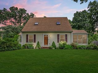 3 Harvey St, Norton, MA 02766