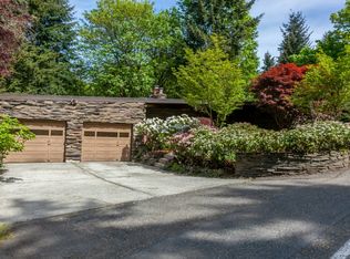 11630 SE 45th Pl, Bellevue, WA 98006