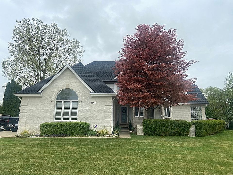 1st image of 18205 Sabine Dr