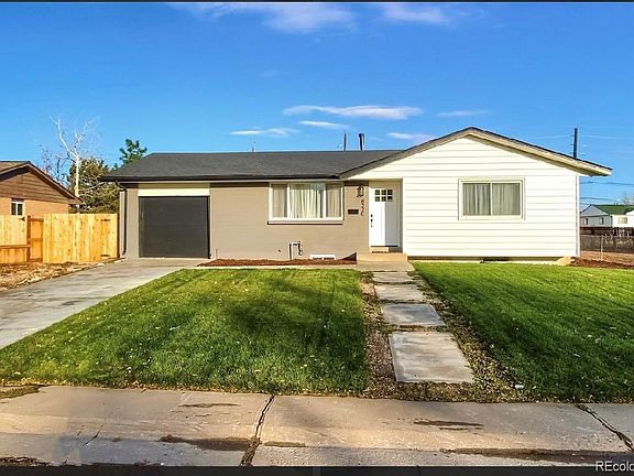 2nd image of 8370 Sheridan Court