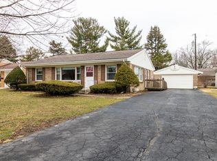 2114 Eastgate Pl, Bloomington, IL