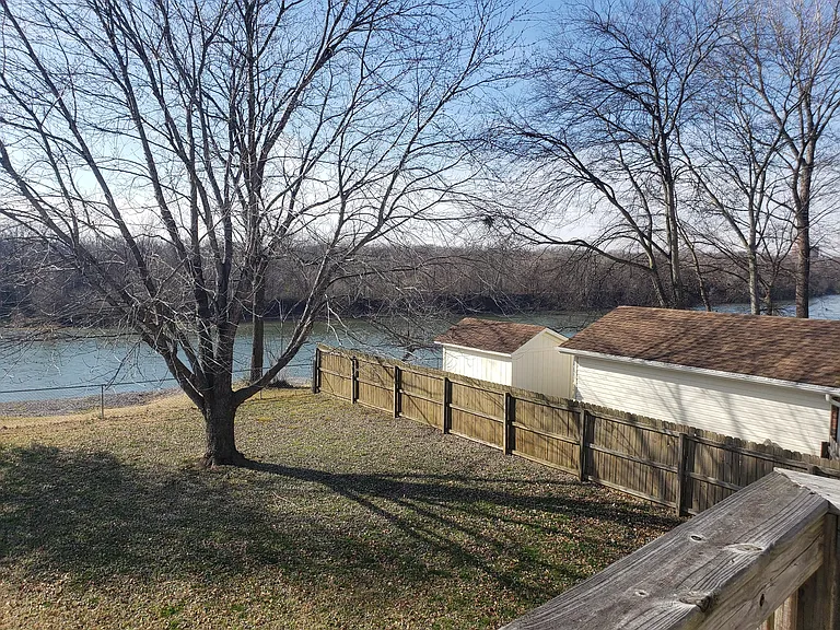 2180 Riverway Dr — Photo 12