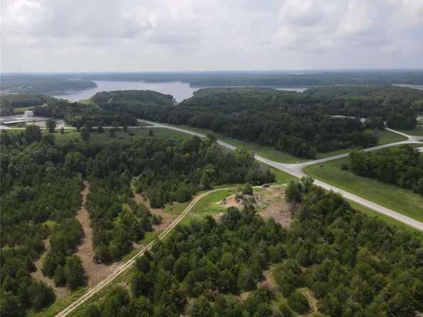 13 Riley Rd, Monroe City, MO 63456