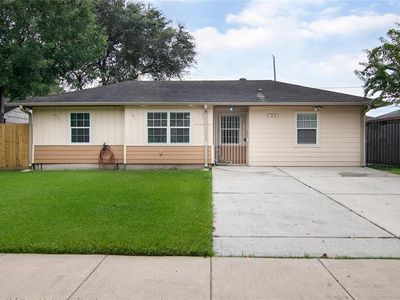 1414 Regal St, Houston, TX, 77034