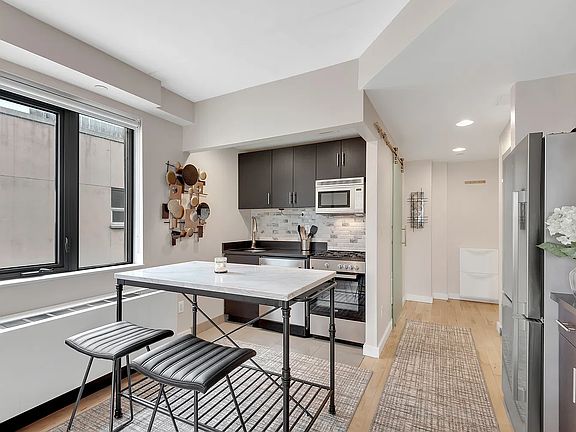 3rd image of 1810 3rd Ave APT A9b