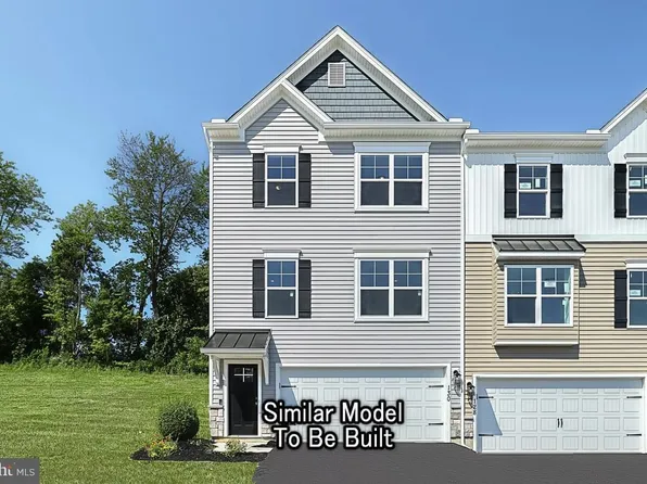 18009 Dave Anne Cir, Stewartstown, PA 17363