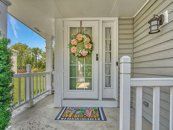 2nd image of 247 Clearbrook Ct