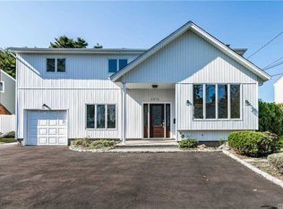 2970 Judith Dr, Merrick, NY 11566