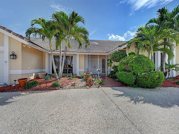 2nd image of 2196 Deer Creek Country Club Boulevard