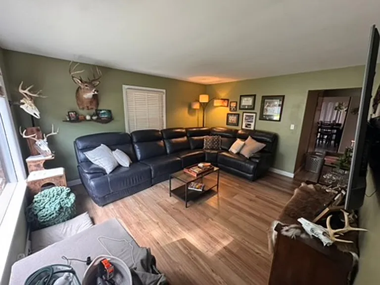 3229 S 56th St — Photo 11