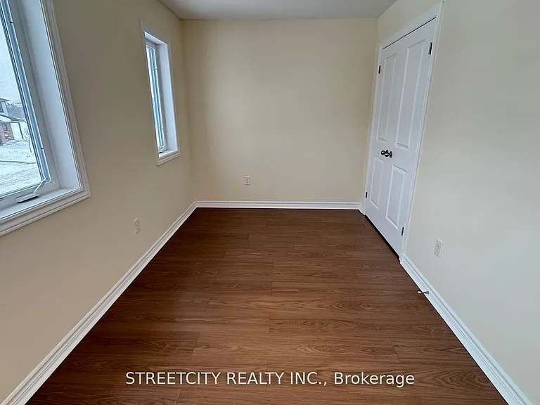 1357 Michael Cir — Photo 31