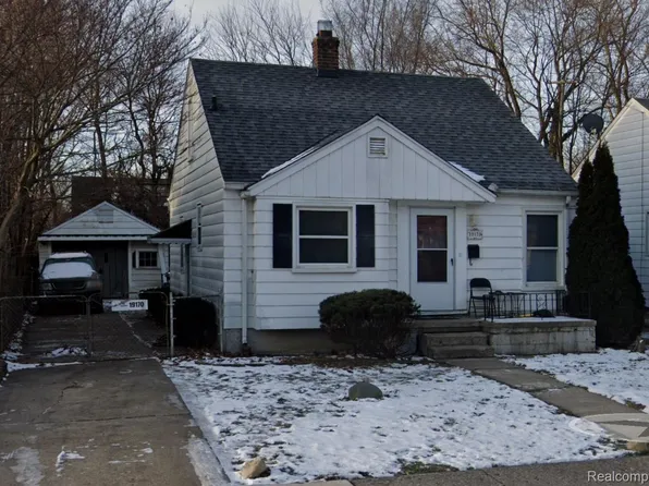 19170 McCormick St, Detroit, MI 48224
