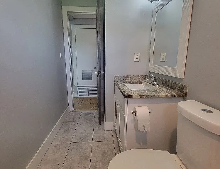 203 Redcliff Ave — Photo 14