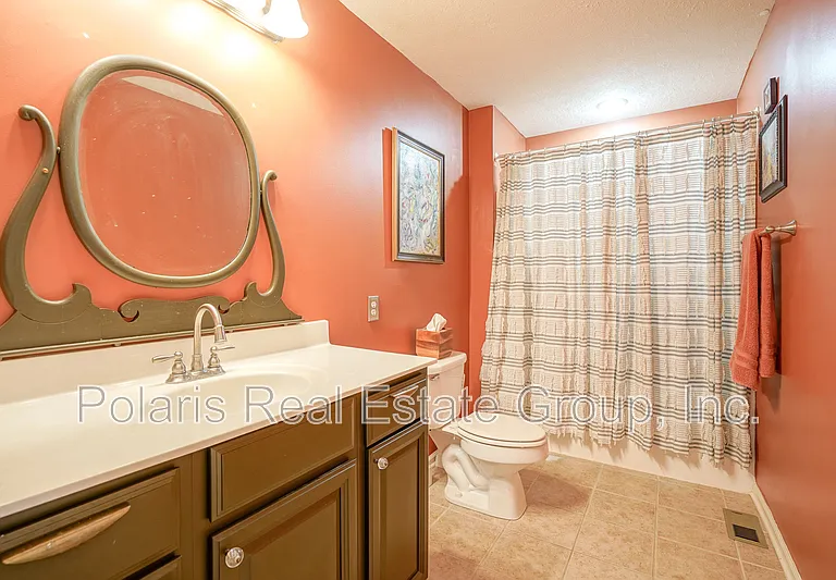 13535 Molique Blvd — Photo 40